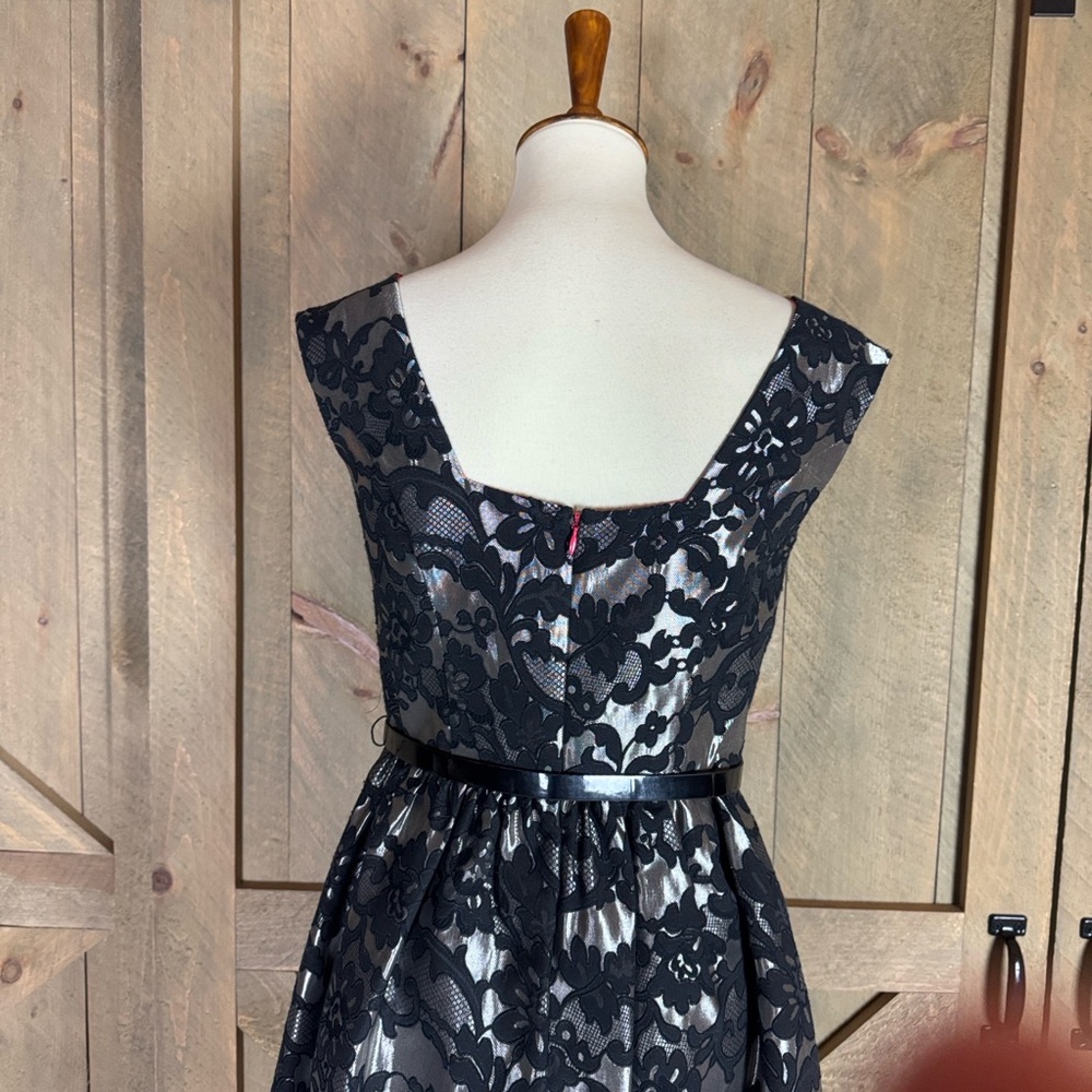 Eliza J metallic brocade fit and flare cocktail / special occasion dress Size 6 - Picture 9 of 13
